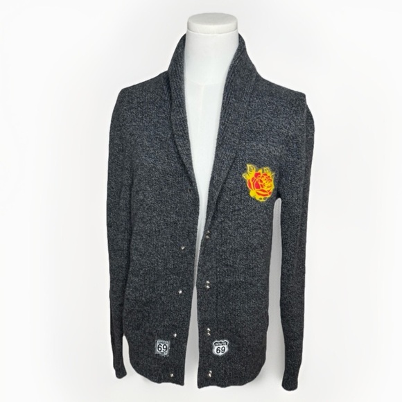 Vintage Upcycled "Obey Propaganda 1989 all city" Grey Shawl Cardigan, Size S. - Picture 2 of 11